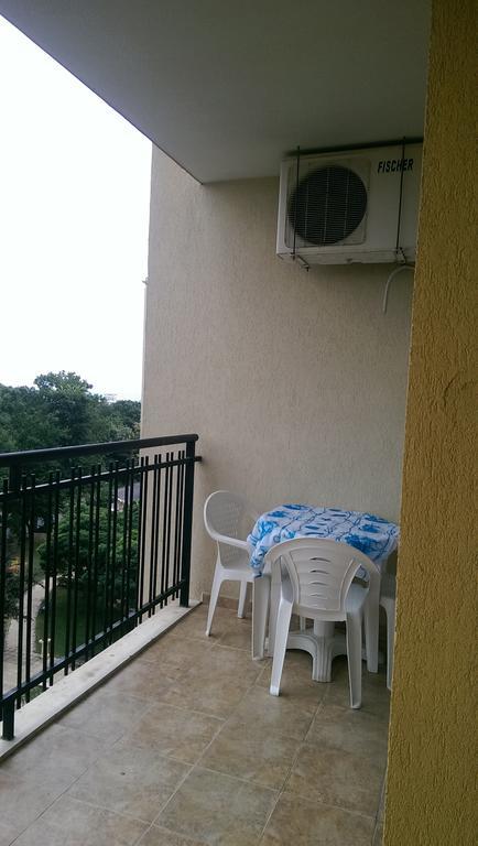 Paradise Green Park Apartment Золотые Пески Номер фото